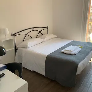 https://mambo-suites.emilia-romagnahotels.net
