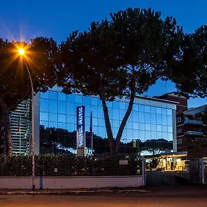 https://artis.it-romehotels.com